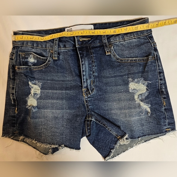 RSQ Hampton Midi Denim Shorts Size 1 Distressed Cutoff High Rise Jean Shorts - Picture 4 of 6